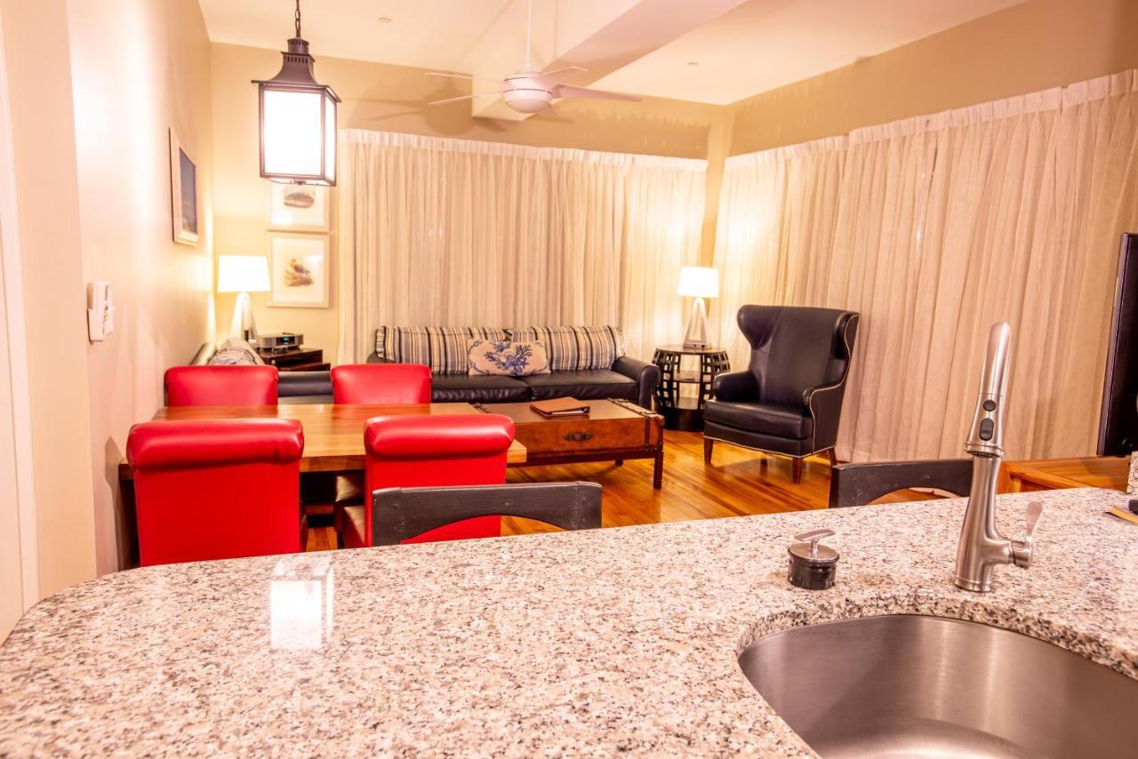Hotel 84 Main 4*